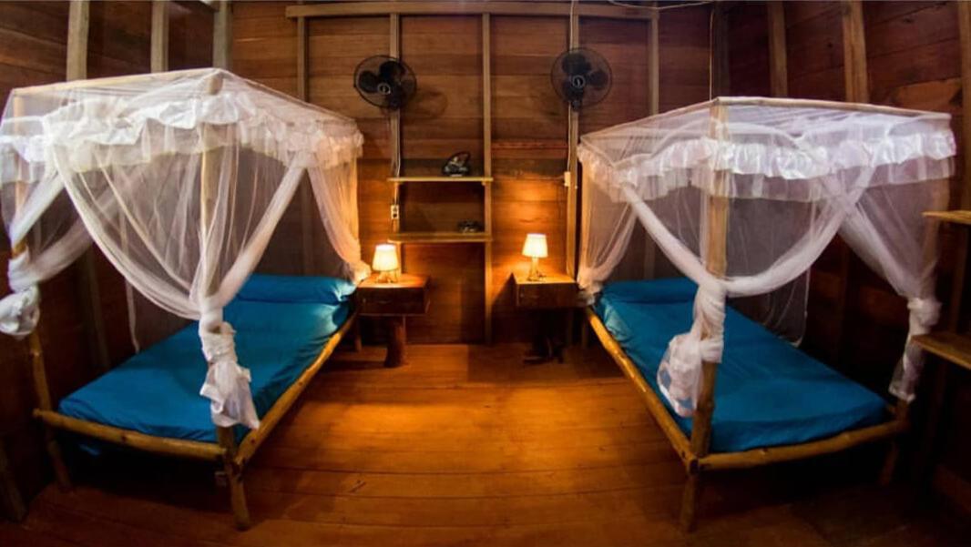 Mentawai Ebay Playground Surfcamp Villa Masokut Buitenkant foto